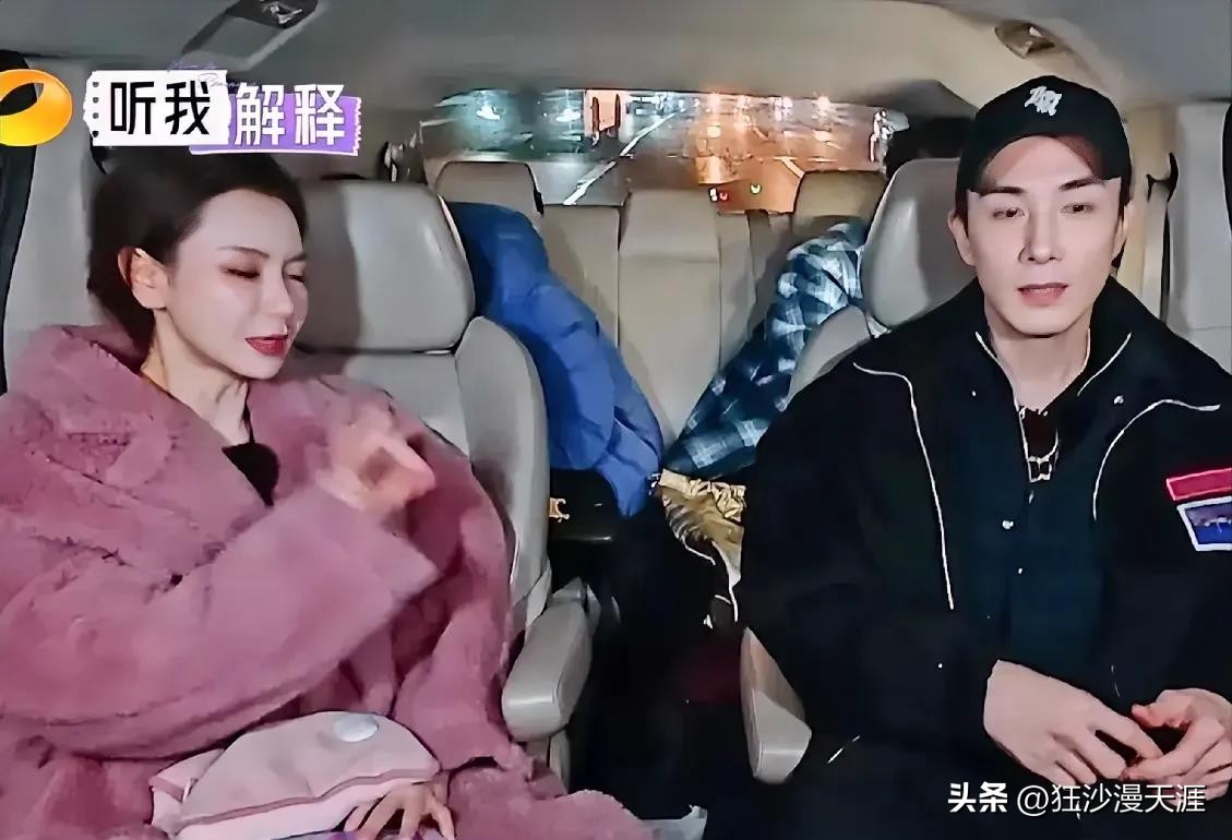 小评评助手出评软件：夫妻节目中“绿卡退货”引热议，真实爱情还是节目效果？
