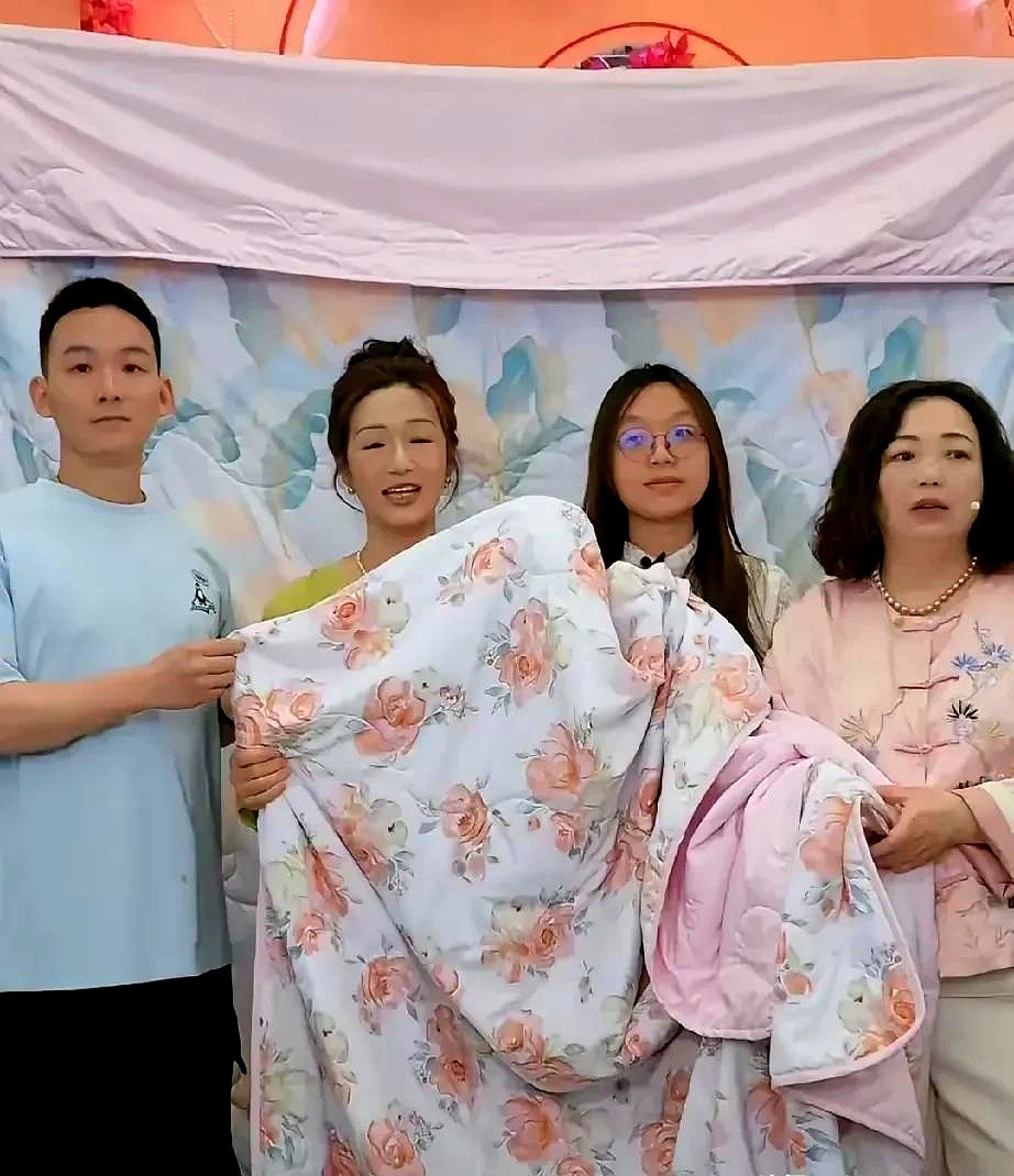 新快火助手：逆袭学霸谢浩男现身直播间，面对质疑依然坚守初心与梦想