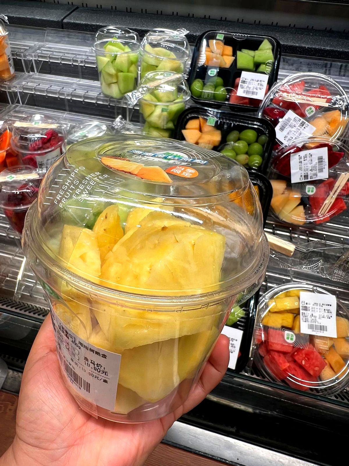 易团助手：上海盒马黑标店揭秘，高端超市如何依靠消费者素质降低损耗风险