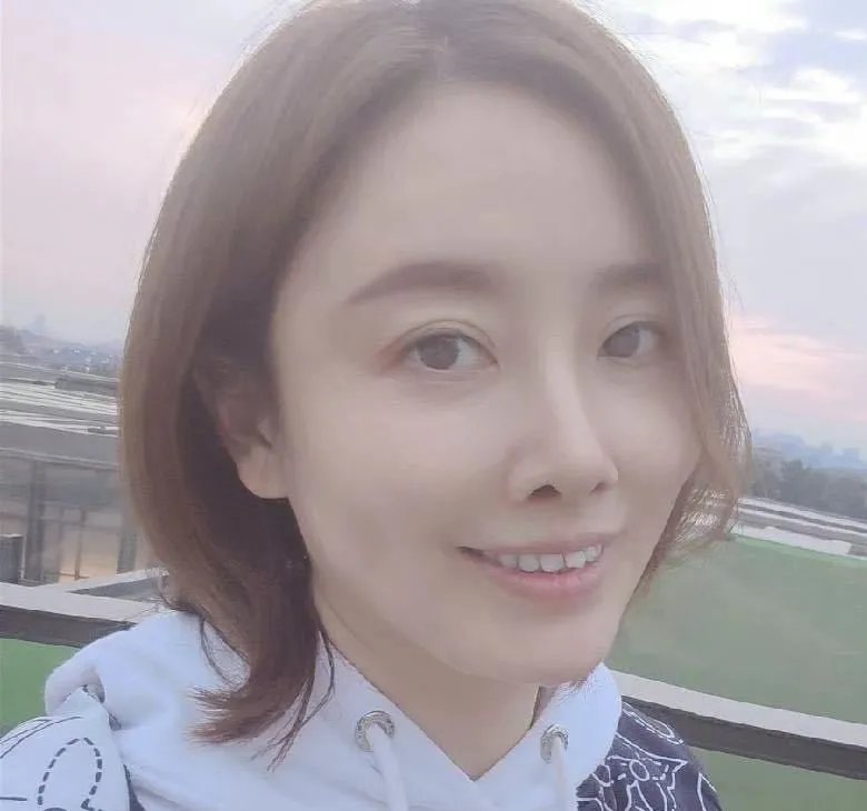 多多自动批发软件下载：律师莉姐怒斥恶意投诉，呼吁律协向公安报案维护法律尊严