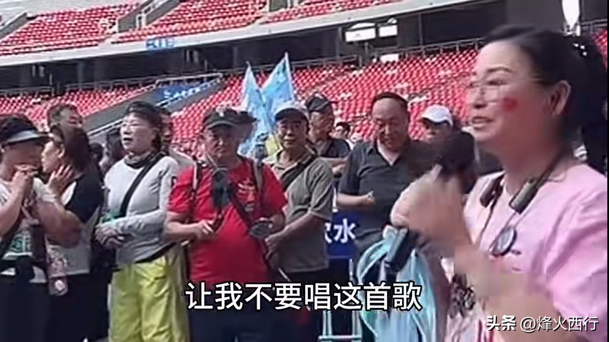 星评助手:网络暴力与艺术的冲突,刀郎歌曲引发“云朵粉丝”恐吓事件 星评助手:网络暴力与艺术的冲突,刀郎歌曲引发“云朵粉丝”恐吓事件