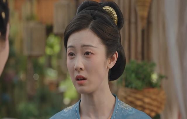 多成团助手：杨紫新剧《繁花似锦》，职场斗争与人性博弈的精彩揭秘