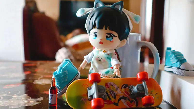 小Q助手最新版本：娃哈哈、娃小宗与娃小智的竞争分析，品牌优势与市场定位对比