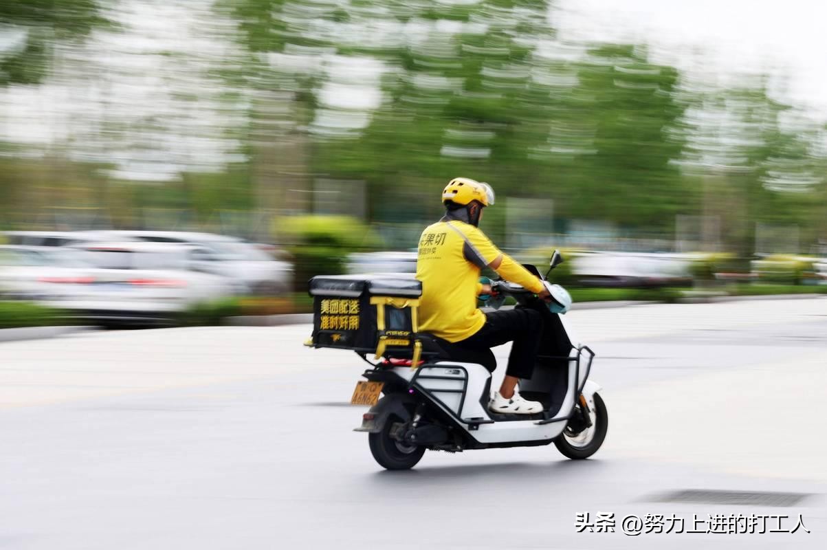 权重大师靠谱吗：淘宝闪购现身外卖市场，改变格局引发行业大战！