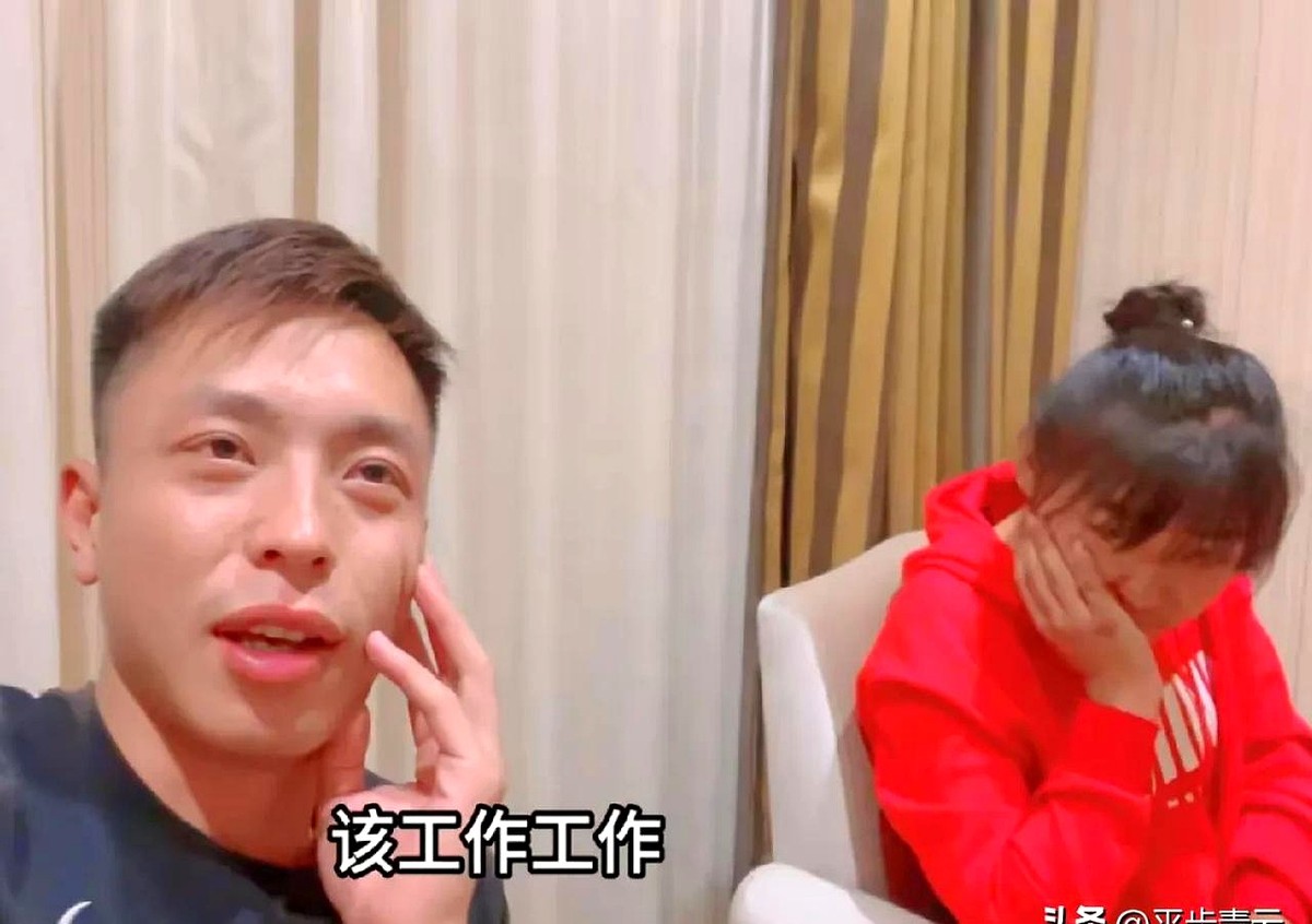 X助手：小辉老婆怀孕消失一年，离婚传闻反转为励志职场剧！