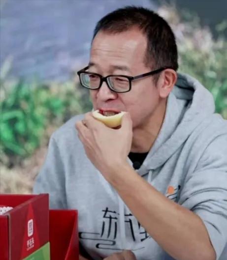 东风助手：刘润与俞敏洪的对话，历史、商业和价值观的碰撞
