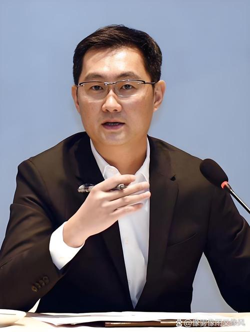 超单助手卡密：马化腾，低调首富如何通过科技改变10亿人生活的故事