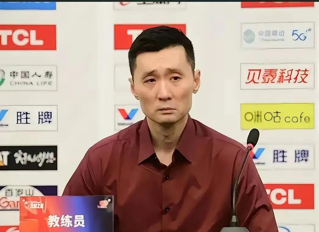 小白助手：刘炜指导面临考验，新疆队如何应对伤病困扰和低迷状态？