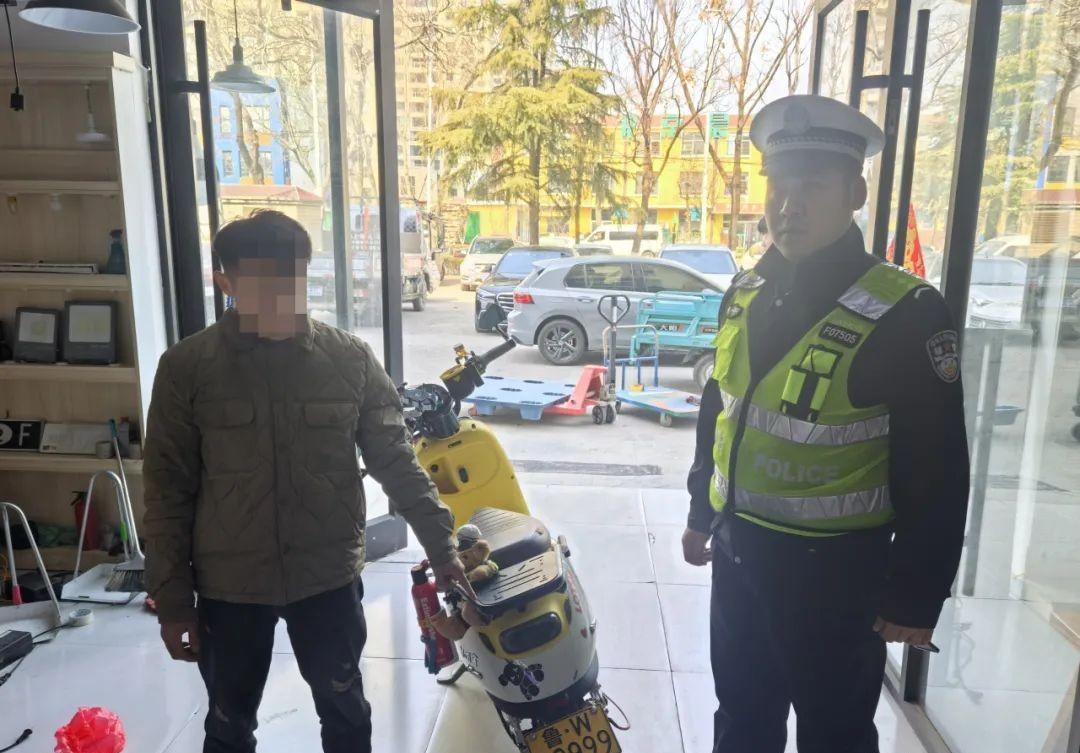 小Q助手教程：网购汽车牌照引发的疯狂事件，电动车驾驶员的违法经历警示众人