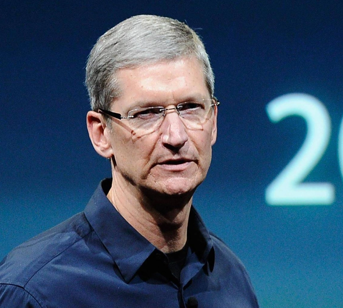 小Z助手：苹果CEO库克揭秘，为何中国制造是不可替代的精密工程基地