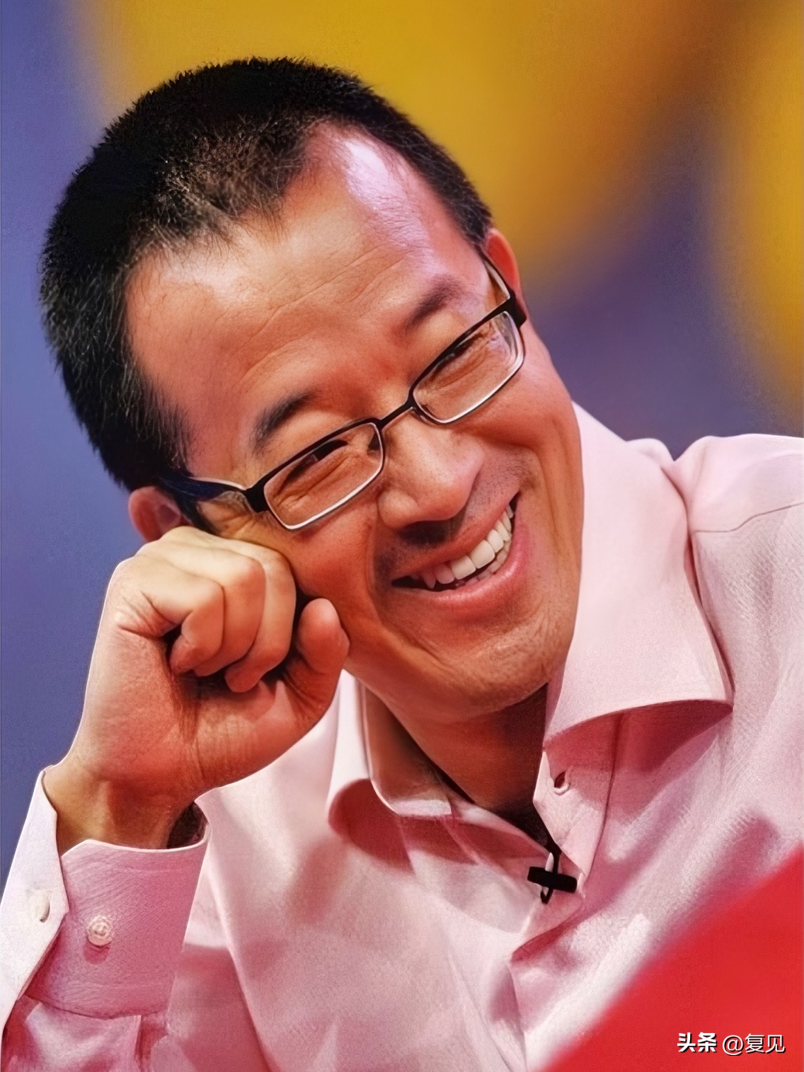 评分助手：无私奉献带来的快乐与痛苦，如何通过利他实现自我价值