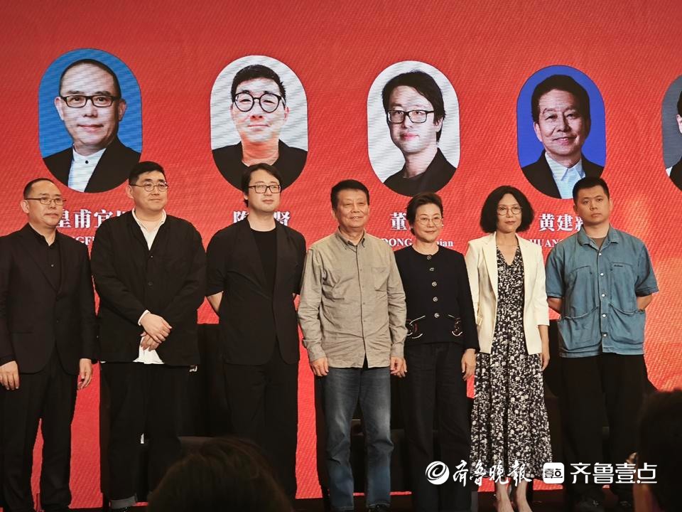 星评助手：短视频时代对观众审美的深刻影响与电影创作的新逻辑探讨