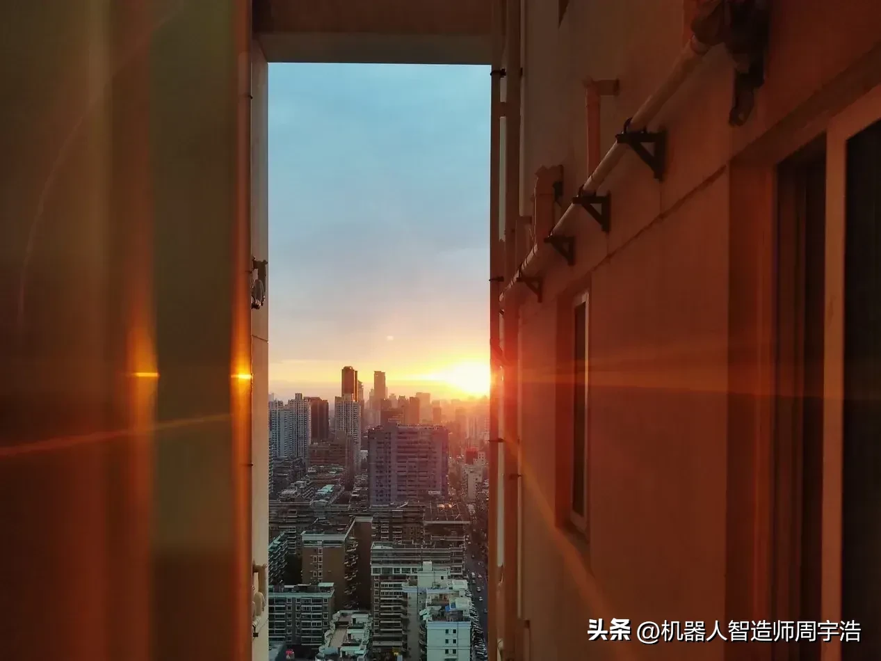 爆款助手：社会经济逻辑与人性思考，如何在变化中把握生活质量