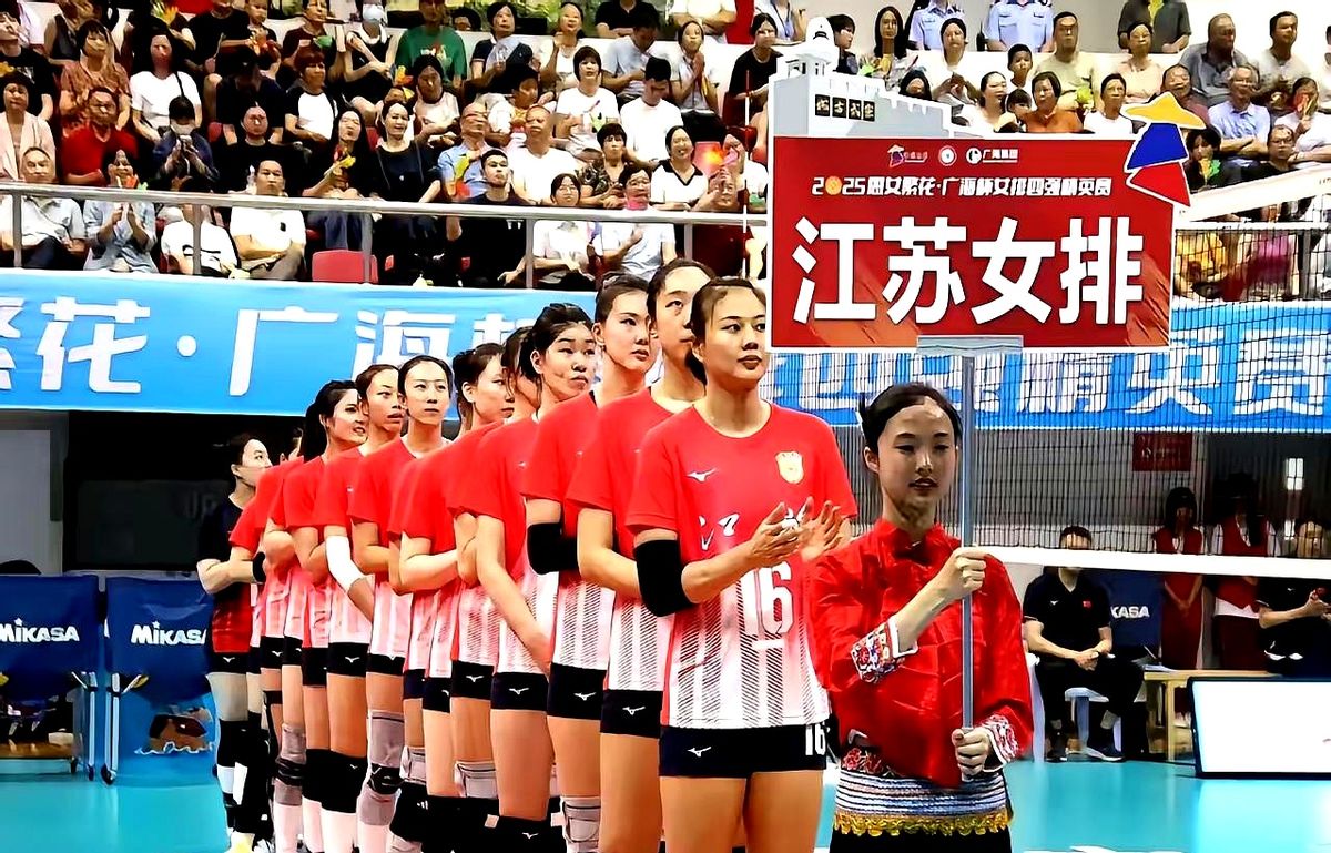 易评助手教程：江苏女排强势崛起，河南天津队伍伤病困扰，冠军之路悬念重重
