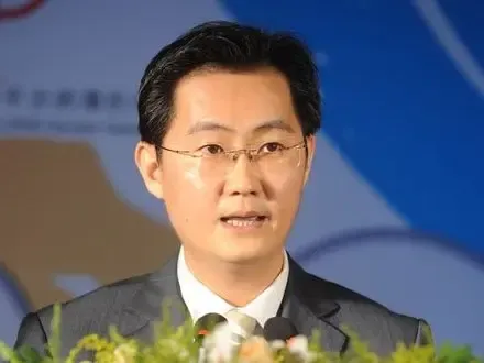超单助手官网：马云与马化腾，谁更受欢迎？对比两位企业家的成就与影响力