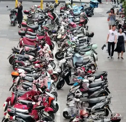 易评助手补单软件：从自行车到电动车，探讨代步工具的演变与未来趋势