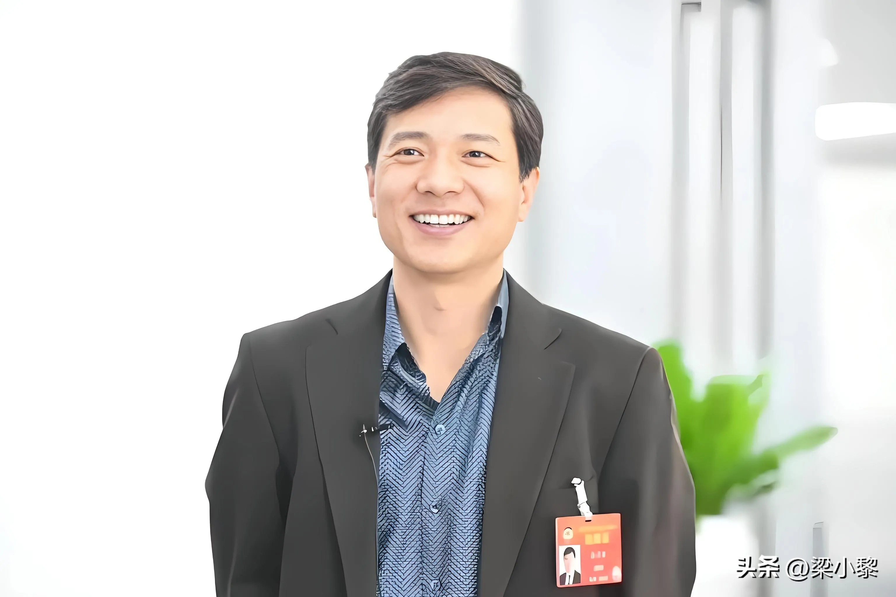 51助手网站：李彦宏谈自身缺点，性格内向影响管理与机会的错失