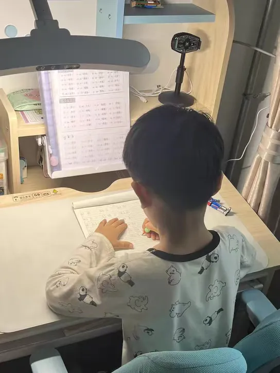 小G助手教程：培养孩子阅读习惯的成功方法，2年精读提升成绩稳居年级第一