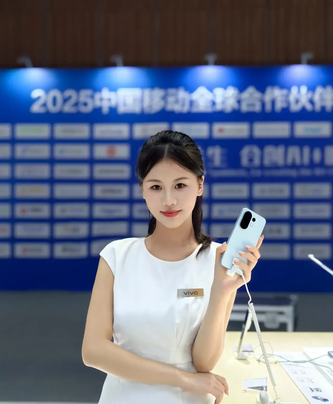 超评助手软件官网：中国移动智慧物流系统颠覆传统模式，提升配送效率与成本控制