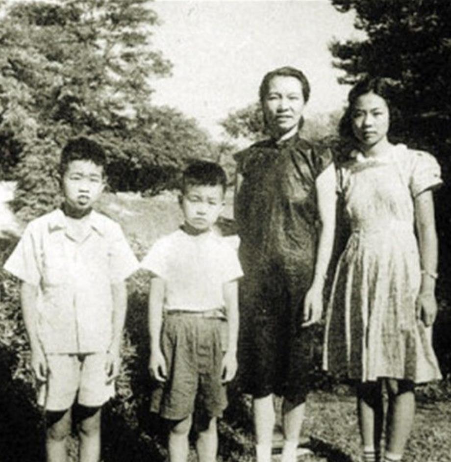 权重大师：朱枫与继女阿菊，揭穿国民党特务的谣言真相