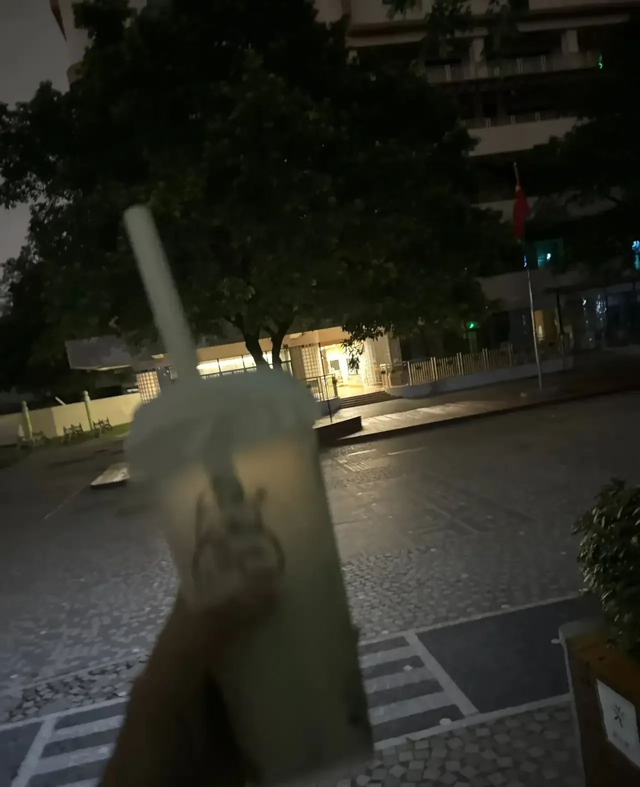 云创助手：寒风中的外卖小哥，生活的压力与家庭的温暖交织故事