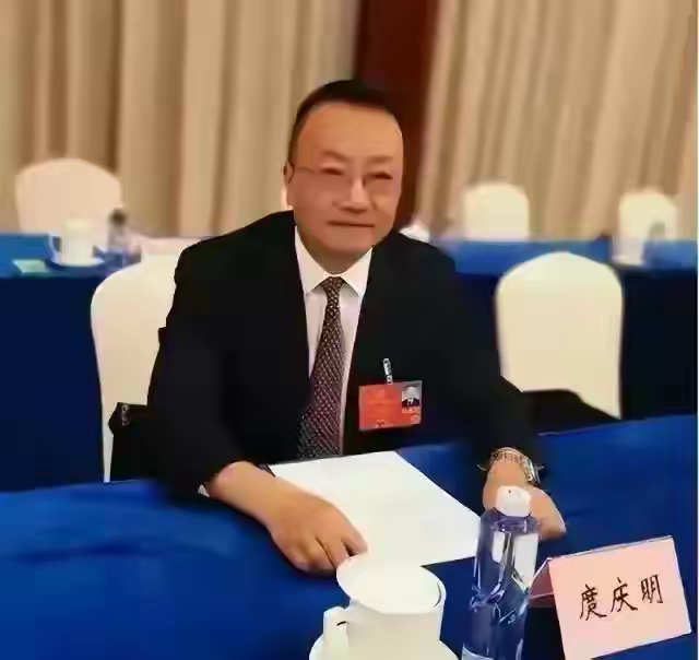 黎明助手:全国人大代表提议重罚养狗违规行为,力求根治日益严重的狗患问题 黎明助手:全国人大代表提议重罚养狗违规行为,力求根治日益严重的狗患问题