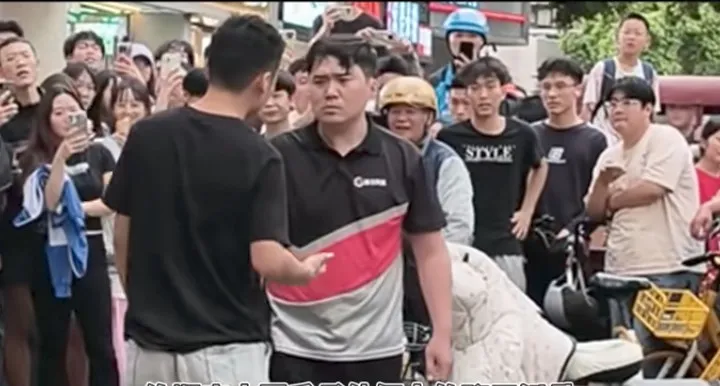 多多自动批发：为了爱情放弃高薪工作，他却遭女友背叛，真相令人心碎