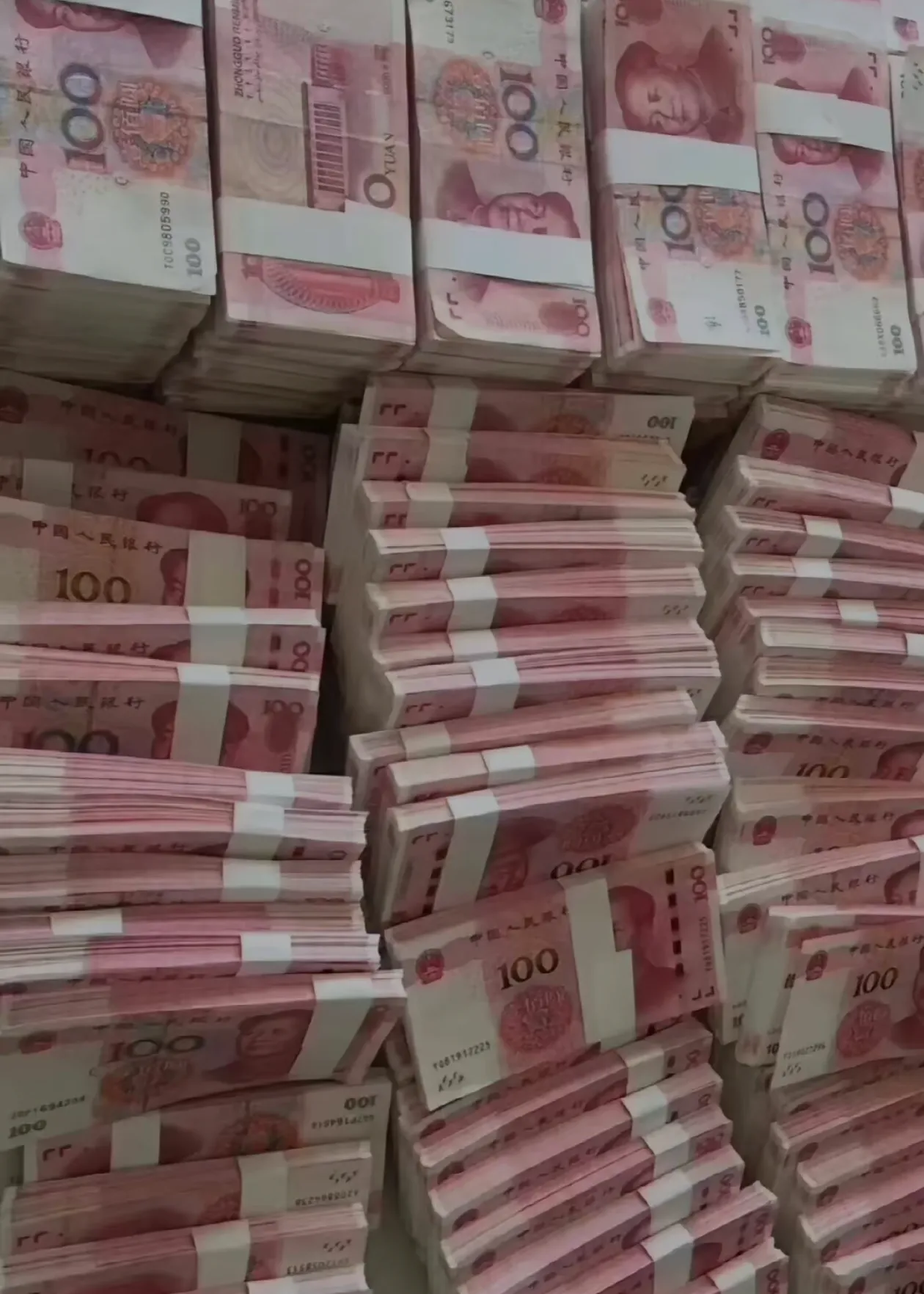 小Z助手：如何在餐饮、服装、电商等行业成功经营，关键因素与经验分享