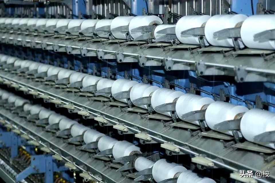 权重大师怎么用：中国纺织行业在关税战中为何表现淡定？看染料供应的优势！