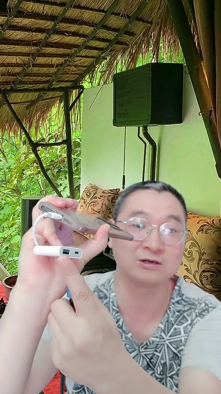 易评助手：﻿教你用无人机和RC2手机直播的详细步骤