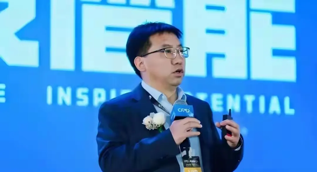 无名助手：中国芯片产业迎来突破，长江存储全国产化产线2025年试产，打破美国封锁影响