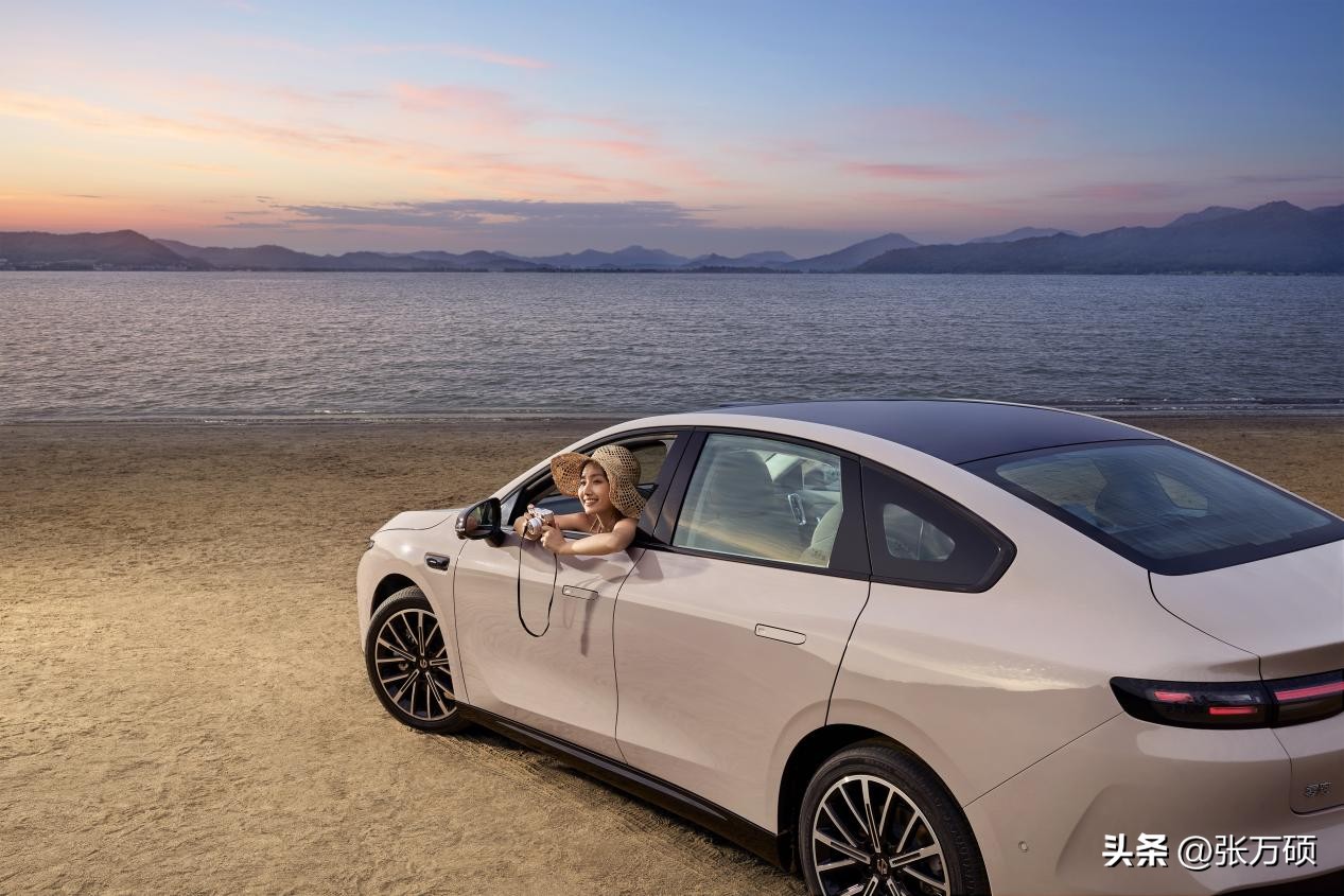 多多留评下载：零跑汽车11月订单销量再破万，双十一活动助力销售增长
