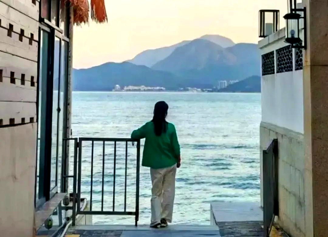 J助手软件：闲鱼赚钱新模式，无库存电子产品轻松月入上千