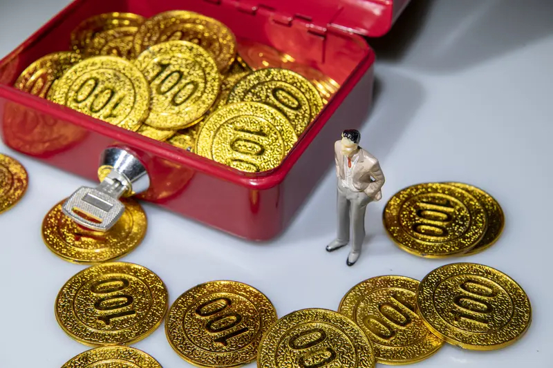 易单助手下载安装：2025年生活工作投资28个注意事项，助你规避风险与麻烦