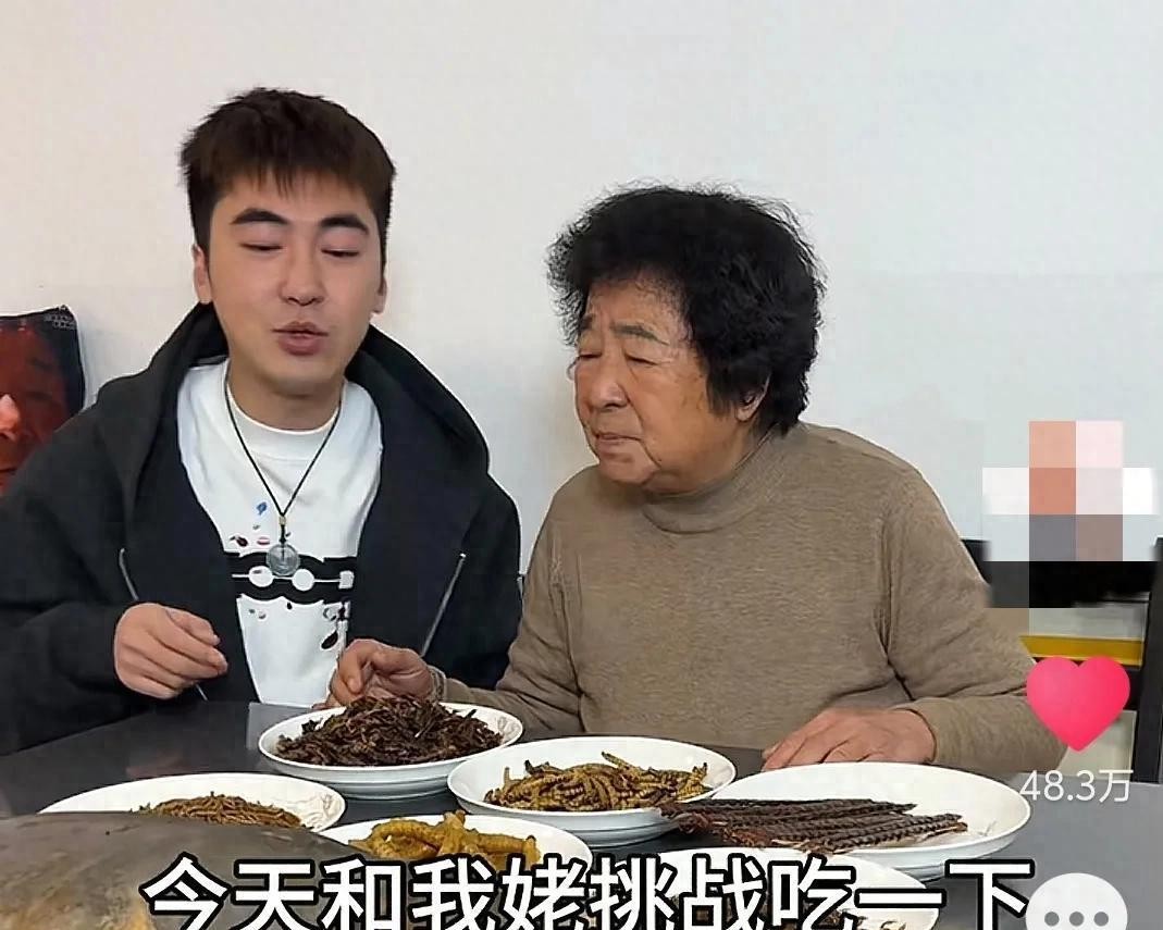 快火助手：网红可心背后黑幕曝光，家暴劈腿成渣男，前女友揭露惊人内幕！