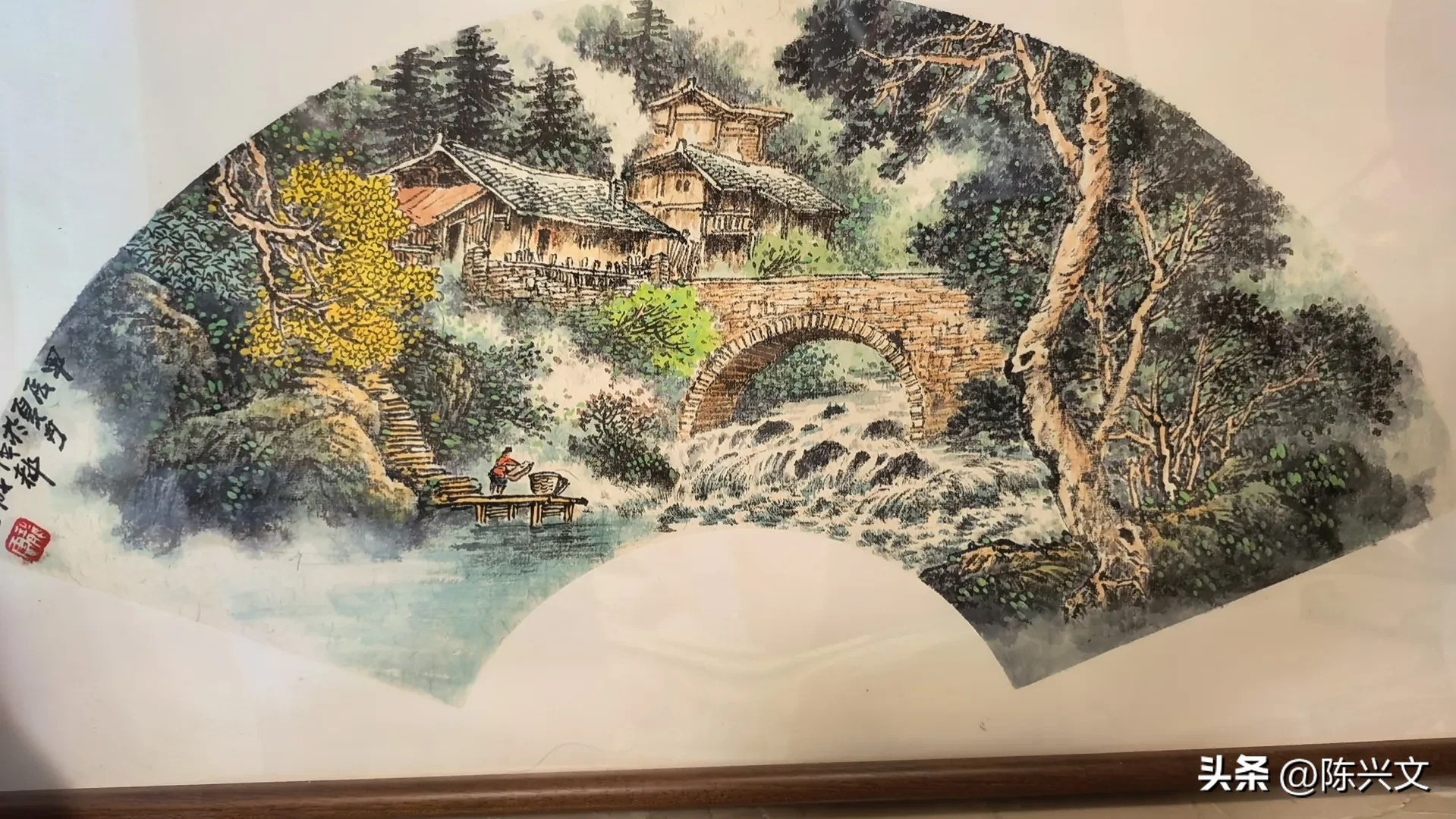 拼多多出评：金饰消费下滑与黄金ETF投资策略分析，如何应对高金价环境？