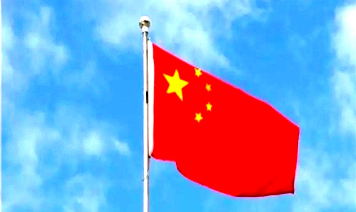 小P助手拼多多：德国媒体热议中国产品，数据安全与文化入侵引发关注