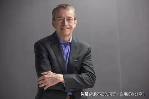 易出评下载安装：英特尔CEO突然退休，权力斗争背后的市场反应与未来挑战分析