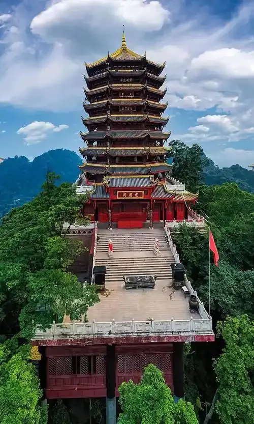 权重大师：乐山300万文旅消费券发放，峨眉山门票享8折优惠助力旅游复苏
