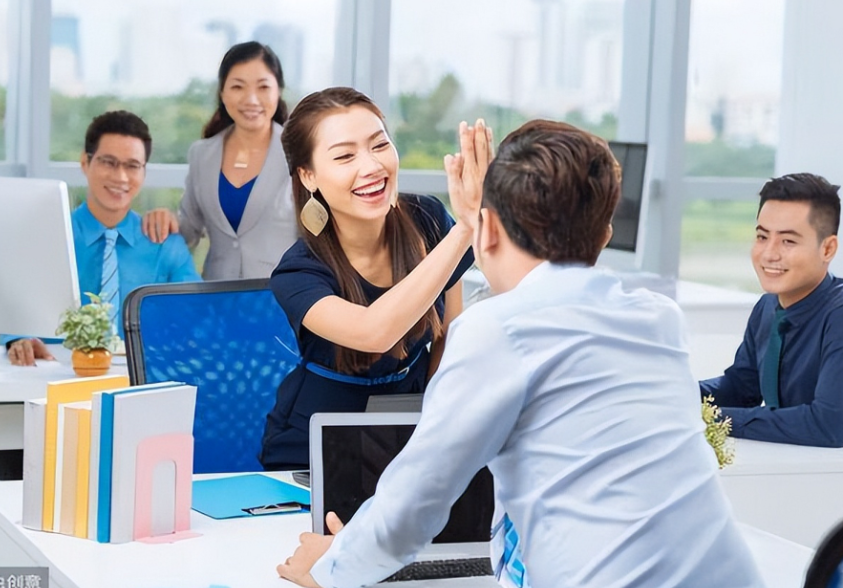 51助手：人生愚蠢行为20条，避免这3种，活得更轻松自在