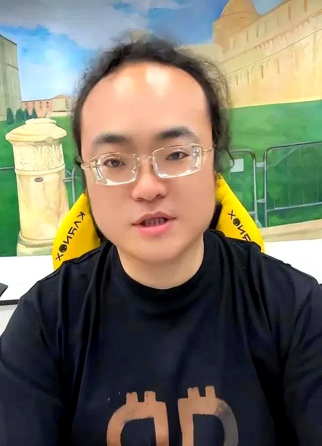 速评助手：倪海杉因炫富被封号，流量变现梦碎，直播收入归零！