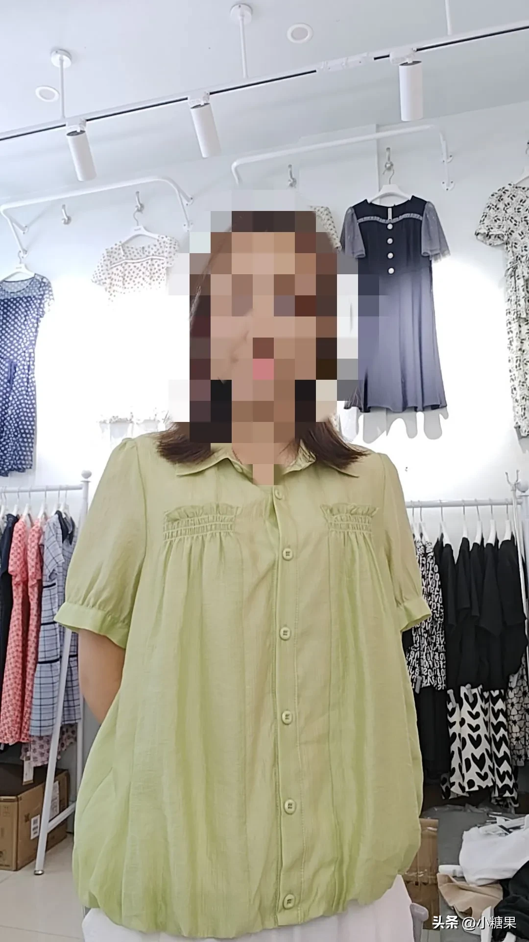 星云助手官网入口：开店卖衣服的艰辛，那些令人无奈的人情往来与偷盗事件