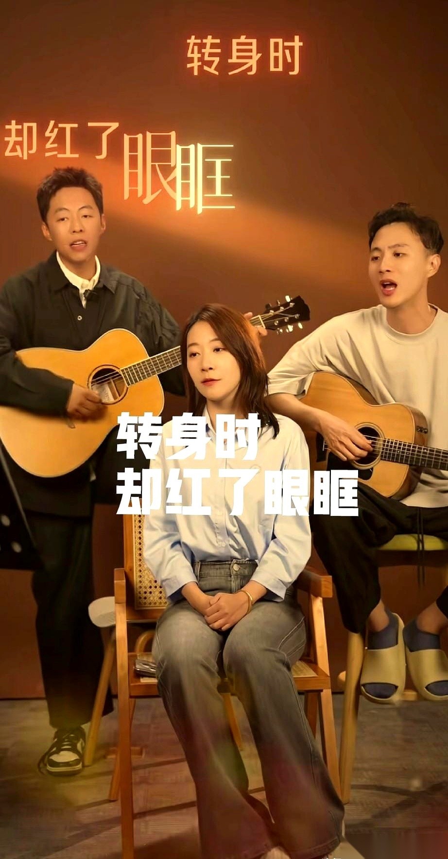 多多出评工具官网：在生活的平凡中找到力量，成年人坚韧不拔的真实写照