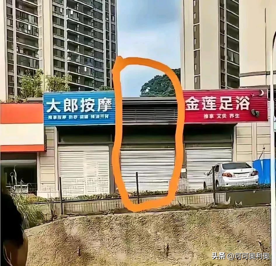 多多留评工具：如何让夹心饼干店铺在商业街逆袭，成功经营的秘诀