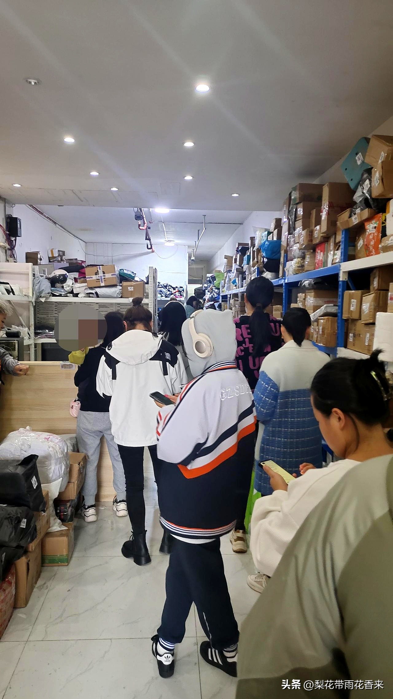 51助手开团软件：快递驿站老板的辛酸，高收入背后的隐秘成本与真实困境