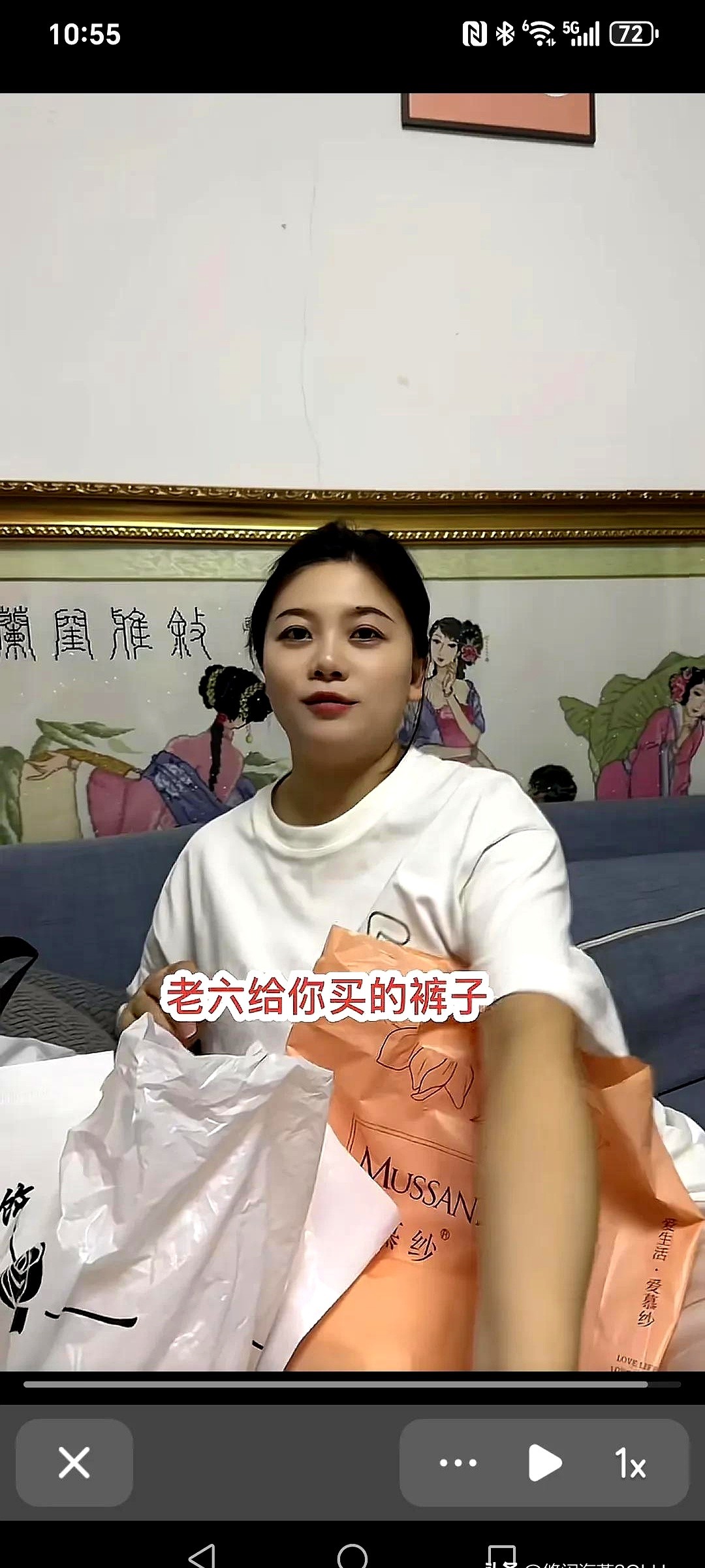无名助手：短视频火爆背后的家庭伦理，六姐弟的幽默与现实碰撞