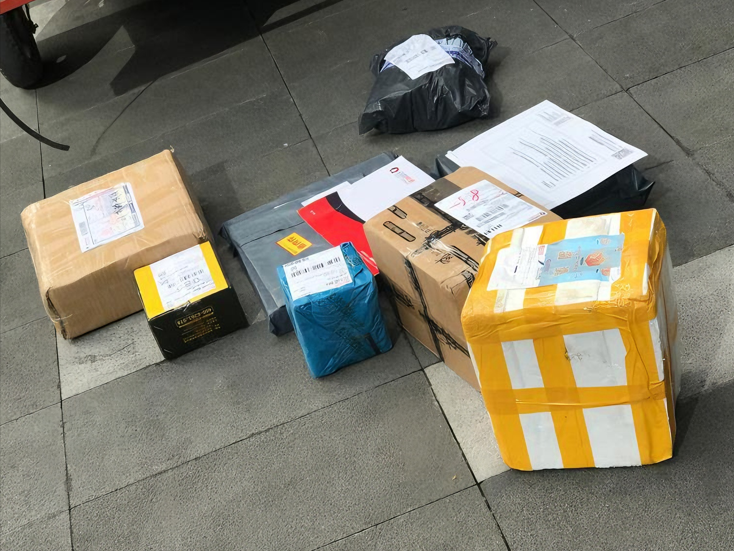 51助手教程：快递误送与隐私窃用，同事为何频频借用他人信息？