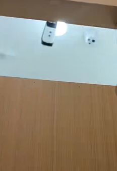 易拼团：西安潮衣库回应试衣间摄像头争议，监控不会拍到顾客隐私