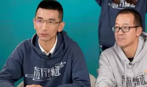 权重助手：东方甄选直播流量骤降，董宇辉缺席能否翻红？