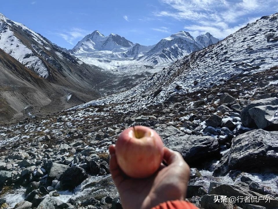 51助手最新版本：经济不景气反而激发户外热潮，成年人的“情绪补给站”新解读